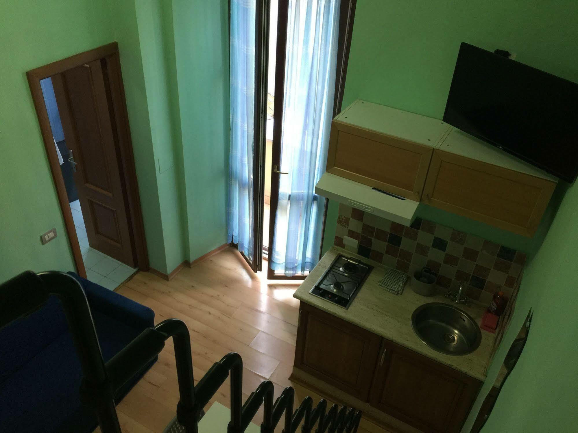 Moonlight Suite Roma Ngoại thất bức ảnh